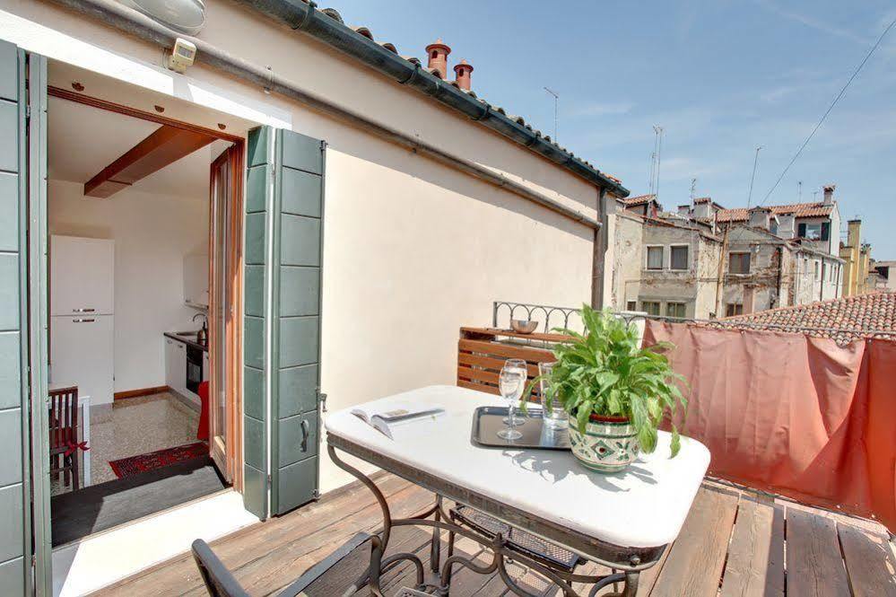 San Giorgio Degli Schiavoni Apartments Venezia Esterno foto