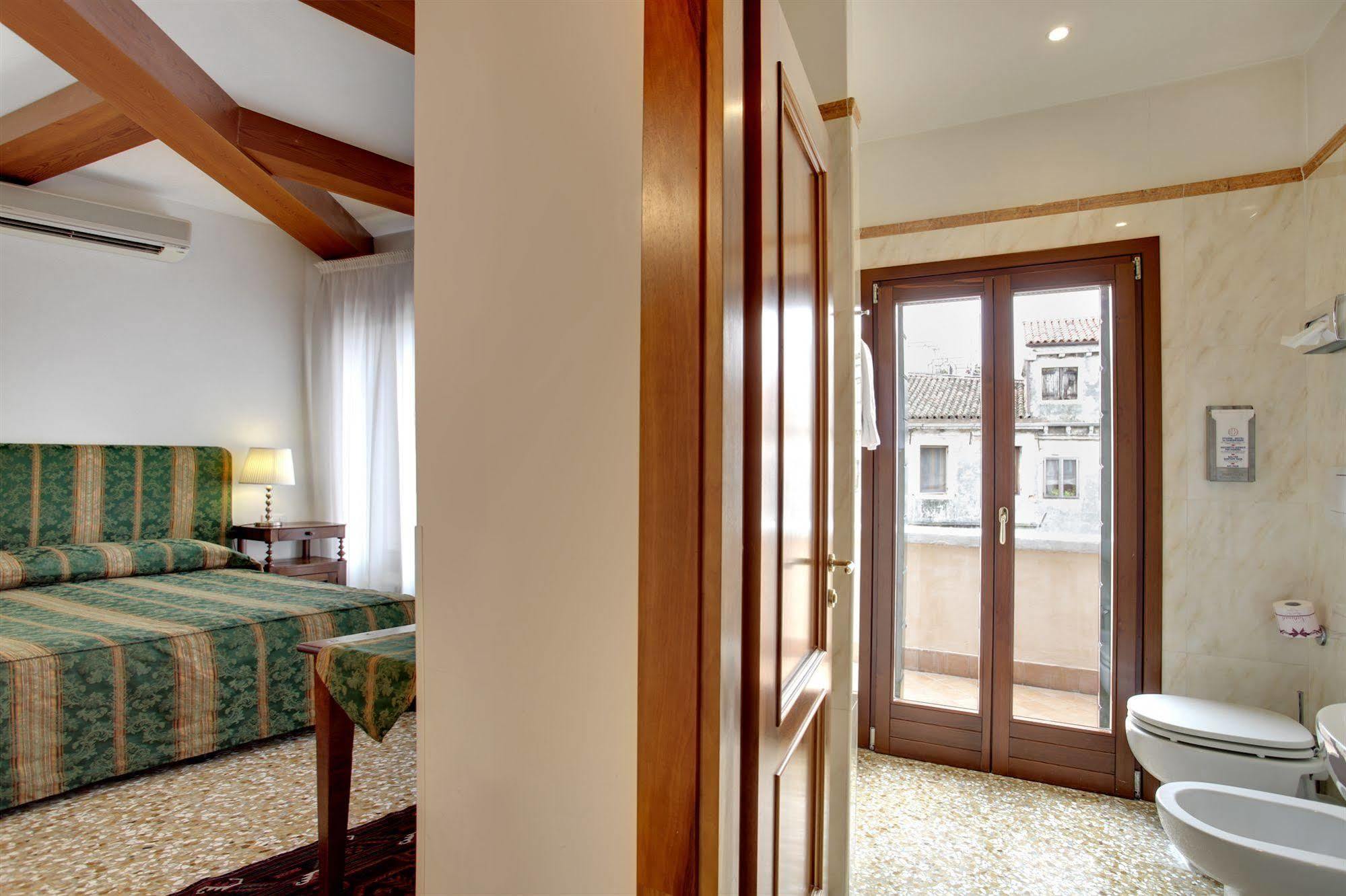 San Giorgio Degli Schiavoni Apartments Venezia Esterno foto