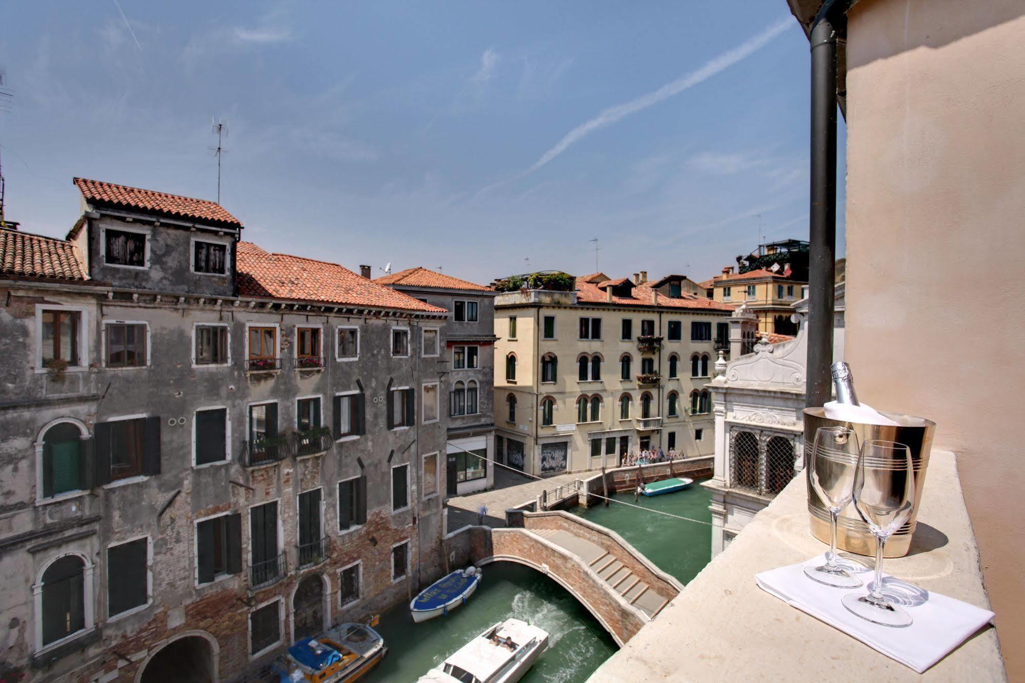 San Giorgio Degli Schiavoni Apartments Venezia Esterno foto
