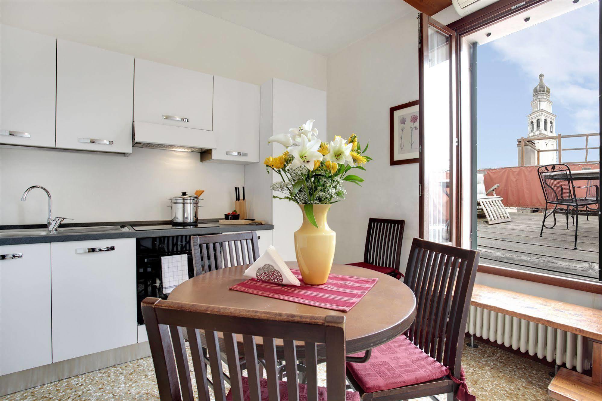 San Giorgio Degli Schiavoni Apartments Venezia Esterno foto