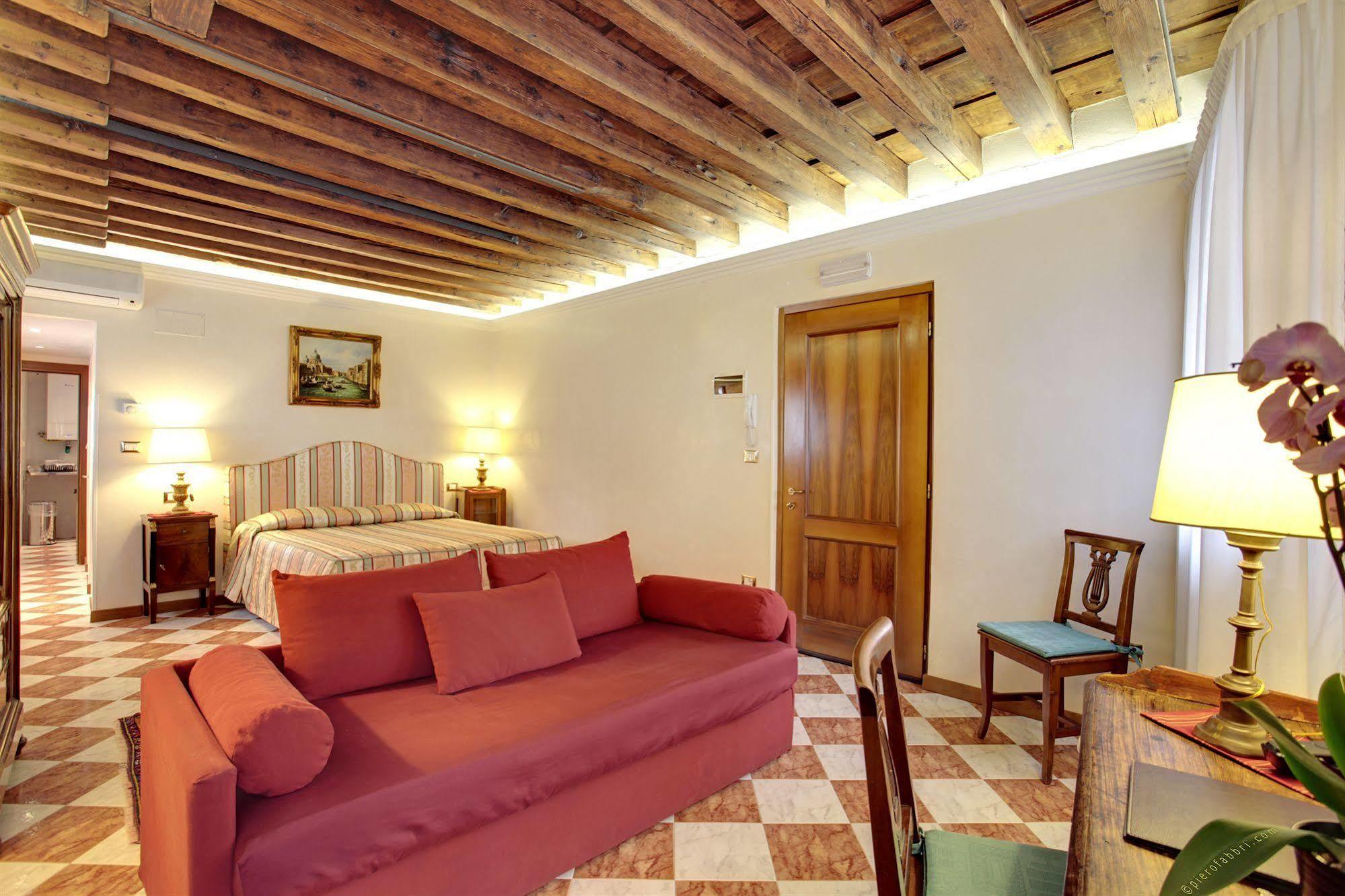 San Giorgio Degli Schiavoni Apartments Venezia Esterno foto
